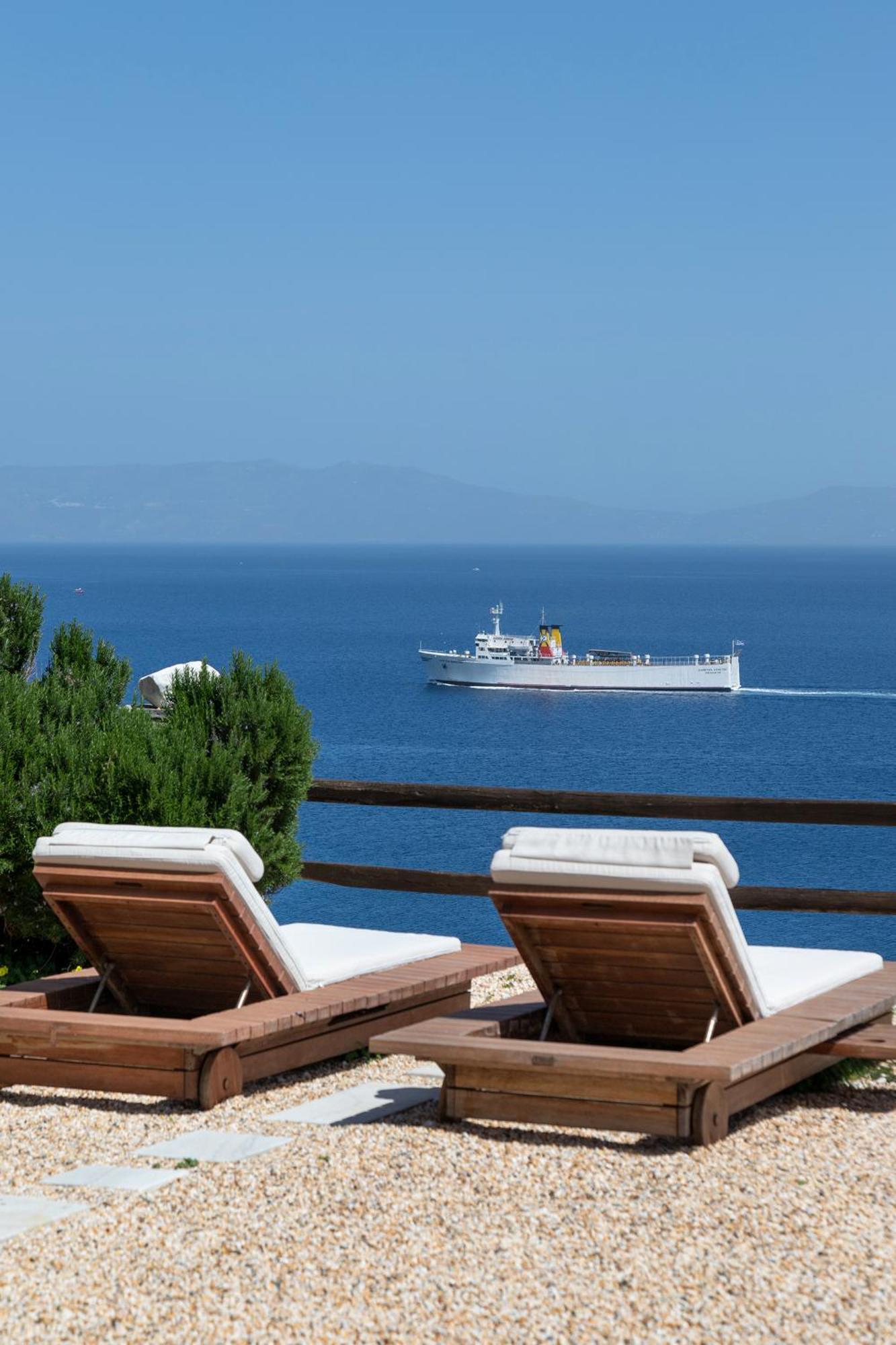 Aegean View - Seaside Apartment In Syros Azolimnos Exteriér fotografie